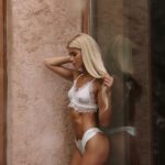Pamela Reif Instagram – anzeige I purple or white? 🤍 stepping into autumn but half of me is wishing that summer would last a little longer 🥹 which season is your fave? Both sets are the new autumn / winter collection by @intimissimiofficial 🌸 watch my story to see it in actionnnnn 👀😂

#intimissimi #intimissimigirls #theartofitalianlingerie #heidixlenixintimissimi Ibiza, Spain