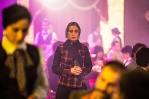 Pantea Panahiha Instagram - نخستین تصویر پانته‌آ پناهی‌ها در «مسیح، پسرمریم» 

همزمان با روزهای پایانی فیلمبرداری فیلم سینمایی «مسیح، پسرمریم» از نخستین تصویر #پانته_آ_پناهی_ها در این اثر رونمایی شد. 
 
«مسیح، پسرمریم» به کارگردانی علی جعفرآبادی و تهیه کنندگی مهدی فرجی و جلیل شعبانی درامی اجتماعی از دهه 50 شمسی است که قصه‌ای متفاوت را روایت خواهد کرد.

امیر نوروزی، بهرام ابراهیمی، پاوان افسر، مهرداد ضیایی، حمید ابراهیمی، گلنوش قهرمانی، منصور نصیری، المیرا دهقانی، الهام شعبانی، نینل یعقوبی، محرم زینال‌زاده، مجتبی لاله زاری، یاسر ساغری،مریم ماهور، دریک تکدیان و پانته آ پناهی‌ها بازیگران «مسیح، پسرمریم» هستند.

این فیلم یه عنوان تازه ترین محصول سازمان هنری رسانه ای اوج برای نمایش در چهلمین جشنواره فیلم فجر آماده خواهد شد.

عکاس: رز ارغوان آذر
@rose.arghavan

#مسیح_پسر_مریم #علی_جعفرآبادی #امیر_نوروزی

@pesaremaryam_movie
@ali_jafarabadi
@amir_noruzi65
@panipana
@bahram.ebrahimi.act
@pavan_afsar
@ziaeemehrdad2495
@golnoosh.ghahramani
@mansour_nasirii
@elmiradehghani
@elhaam_shabani
@zeinalzadeh
@mojtabalalehzari
@maryammahour