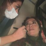 Pantea Panahiha Instagram - زهرا جانم دختر صبور و عزیز با گوهری به یاد روزها و شبهای خاتون 🤗 جای تینا خانوم که سر صحنه است خالیه 🤍 #خاتون #پانته_آ_پناهیها #زهرافردی_پور #گریم #روز_گریم_مبارک