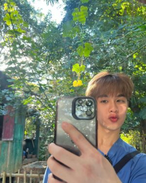 Pao Piched Jongjaihan Instagram - เจอเธอมันคือเรื่องบังเอิญ ส่วนรักเธออ่ะเราตั้งใจ 🤢🤮💕
.
💙: @drizzleploy