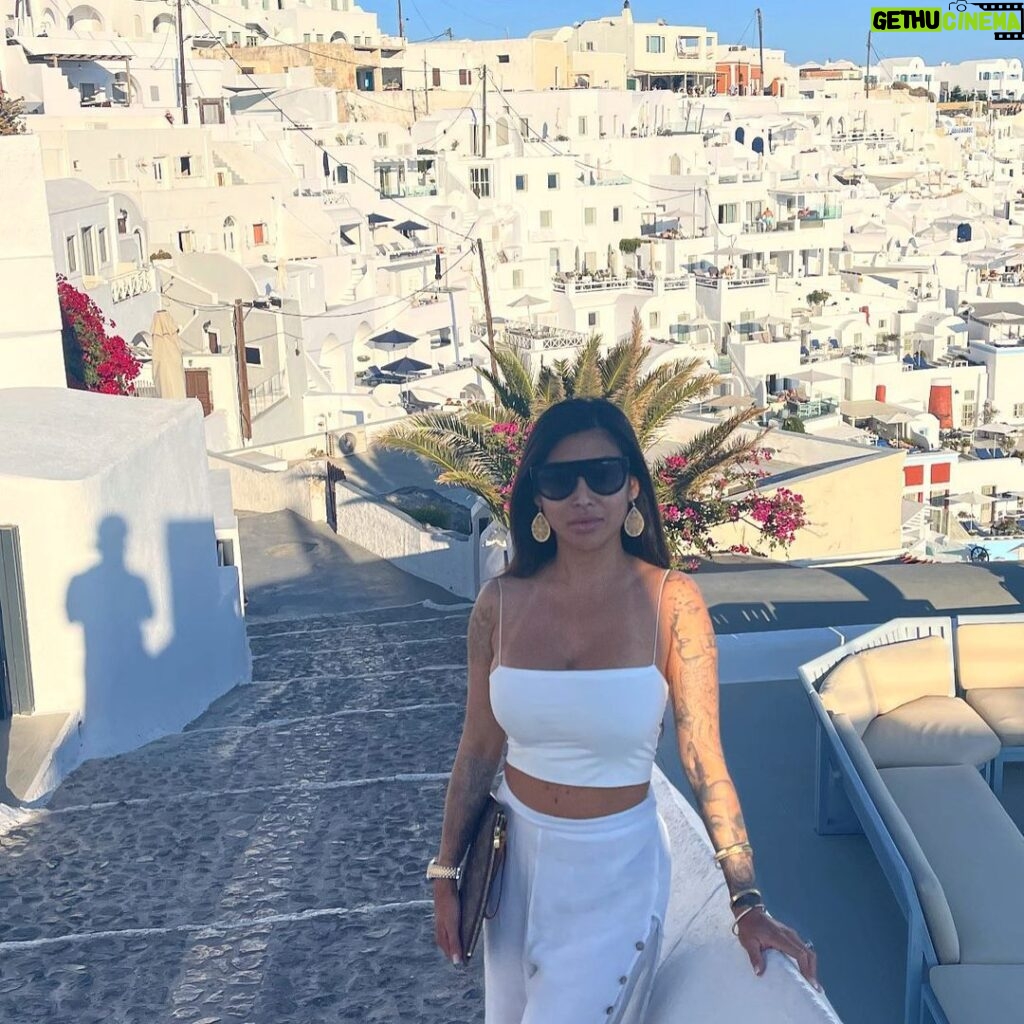 Paola Shea Instagram - Greece