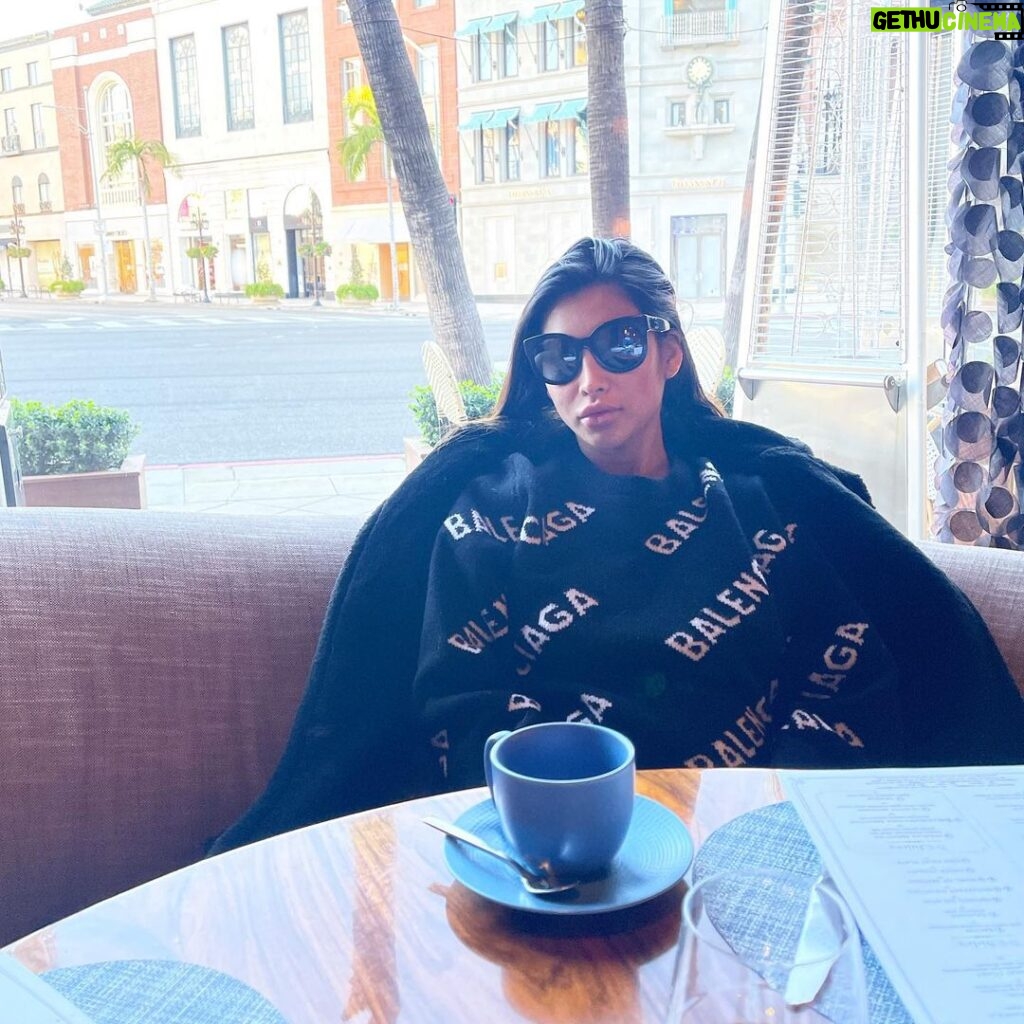 Paola Shea Instagram - #beverlyhillswilshire #breakfast Beverly Hills, California