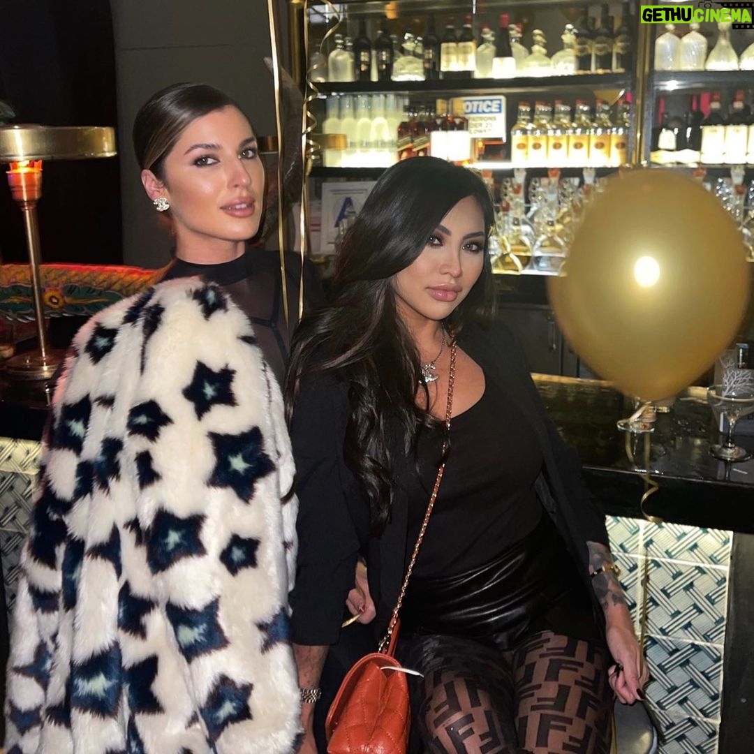 Paola Shea Instagram - Smooth New York City, N.Y.