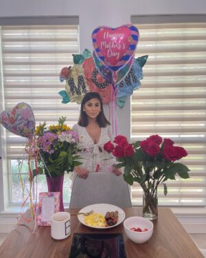 Paola Shea Instagram - Happy Mother’s day! It’s def. not the firs my mother’s day I expected but grateful for my little miracle baby. ❤️ #nicubaby  #preemiepower