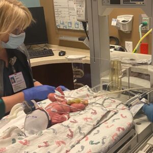 Paola Shea Instagram - Our Premature  baby  Peyton was born 3 lbs today at 30 weeks and 5 days 4/21/22 (original due date June 25th)! She is 2 months early and She will be the in the Nicu hospital until June and mommy and daddy will be visiting her everyday. We can’t wait to take her home in June #nicubaby nicubaby  #strong