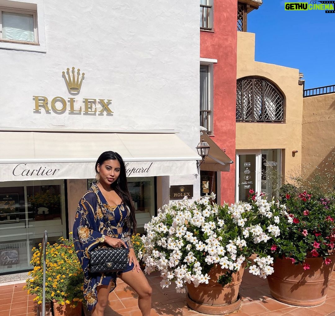 Paola Shea - 602 Likes - Ciao Italia