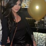 Paola Shea Instagram - Still got that going out swag before 10 pm