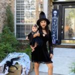 Paola Shea Instagram - The witches are in!