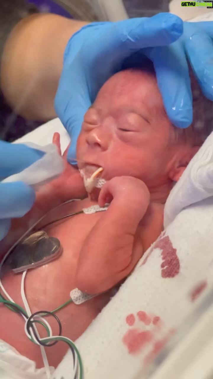 Paola Shea Instagram - I thought I couldn’t be happier when I made all my dreams real until I gave birth to my beautiful baby girl, now I know what real happiness is. She is such a fighter and a strong little baby. I have been blessed so much. Words can’t even described it!!