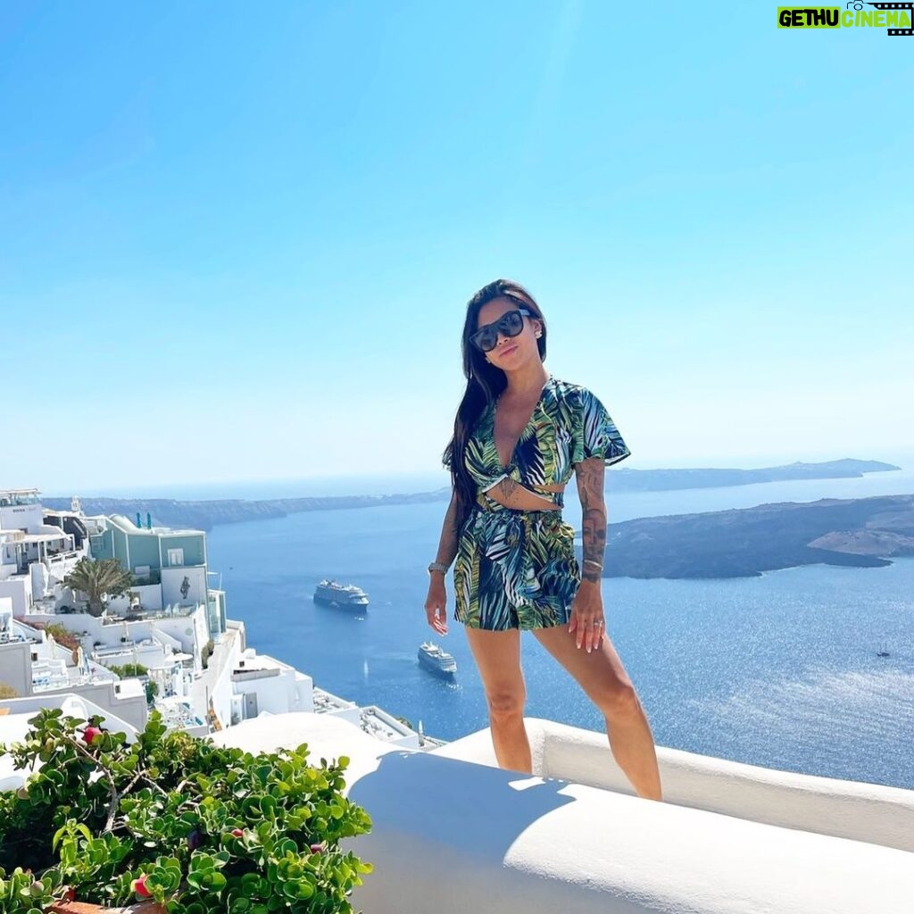 Paola Shea Instagram - Missing Greece! Next stop is Tulum after baby Peyton is born Santorini Greece