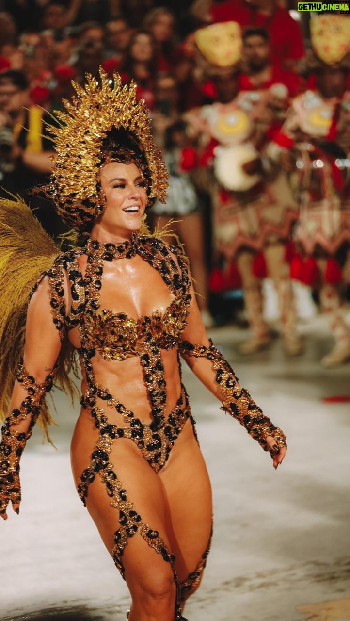 Paolla Oliveira Instagram - “she’s a movie star” ele disse pra minha onça 🐆 ✨✨❤️ @gabb