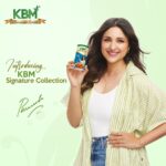 Parineeti Chopra Instagram – Who said cooking can’t be as fabulous as a red carpet moment! Add a pinch of glamour to your kitchen with KBM Masale’s ‘Signature Collection’. 

#KBM #SignatureCollection #ParineetiChopra #BrandAmbassador #KhanaBanayeMazedaar #KbmSignatureCollection #SpicesofIndia #KbmFoodMasala