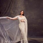 Parineeti Chopra Instagram - Had a great time walking the ramp for one of my favourite brands for their latest collection ‘Qurbat’, at the @lakmefashionwk. 🤍✨