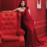 Parineeti Chopra Instagram - ब्राइड 🌹 . . For @bridalasia @thebridalasiamagazine Editor-in-chief: Dhruv Gurwara @dhruvgurwara Editor: Radhika Bhalla @radhika_bhalla Photographer: Dolly Devi @doblist Creative Direction: Dhruv Gurwara @dhruvgurwara Stylist: Nupur Mehta Puri @nupurmehta18 for @n2root Assistant Stylist: Sanskriti Sharma @sanssgram Makeup: Ridhima Sharma @makeupbyriddhima Hair: Priyanka Borkar @priyanka.s.borkar Production: Studio Little Dumpling @studiolittledumpling Artist Booking Editor: Atul Mishrra @atulmishra6 Look 1 - Outfit: @dlmayaofficial (DL Maya) Jewellery: @shivnarayanjewellerspvtltd (Shiv Narayan) Look 2 - Outfit: @rococobyraghvi (Rococo By Raghvi) Jewellery: @haritzaverijewellers (Harit Zaveri Jewellers) Shoes: @venussteps (Venus Steps)