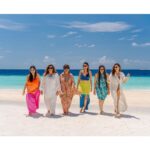 Parineeti Chopra Instagram - The coolest throwback is when you go for a girls' trip that includes your Mom and Mom-in-law! 😮😍 Also, a special thanks to Waldorf Astoria for being so welcoming and so hospitable! We are dying to come back 💕 #GirlsTrip @waldorfastoriamaldives @makeplansholidays #makeplansholidays #liveunforgettable