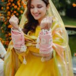 Parineeti Chopra Instagram - ☀️🌸