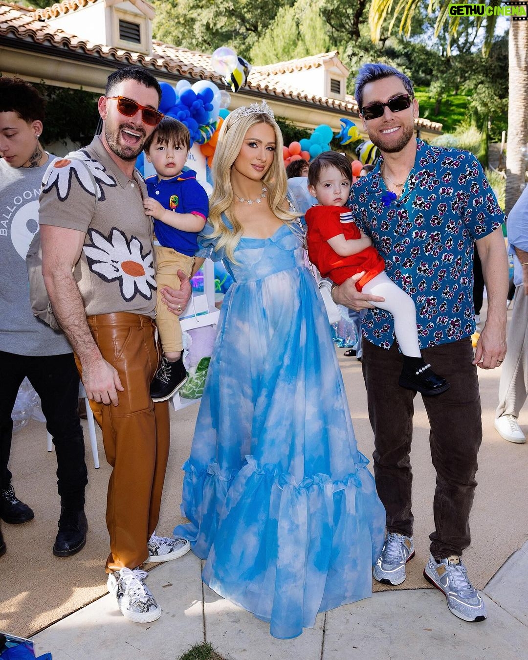 Paris Hilton Instagram - Such a magical and special day celebrating my #BirthdayBoy Phoenix👶🏼🎂 with my friends and their babies🥹🌊⚓️✨💖️ #SlivingUnderTheSea #SlivingMom ✨ Beverly Hills, California