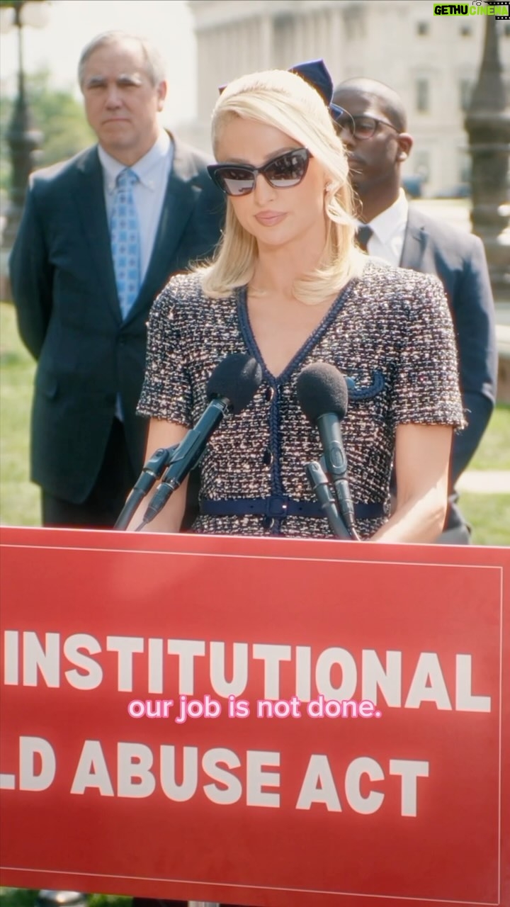 Paris Hilton Instagram - The moment I introduced my bipartisan bill, the Stop Institutional Child Abuse Act 💖 See more behind the scenes moments during my advocacy trip to DC when you binge #ParisInLove on @Peacock ✨