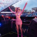 Paris Hilton Instagram - Another sparkling year of pure #Sliving! ✨💖 Feeling so blessed for every lesson this year has gifted me. From motherhood to wifey duties, girl boss moments, and standing up for what’s right… This has been the most iconic year yet! #Aquarius #SlivingBirthday🌟💕