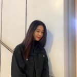 Park Chae-rin Instagram - 🖤