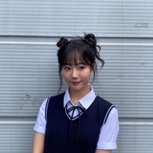 Park Chae-rin Instagram - 한 페이지가 될 수 있게💙