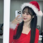 Park Chae-rin Instagram – 𝙼𝚎𝚛𝚛𝚢 𝙲𝚑𝚛𝚒𝚜𝚝𝚖𝚊𝚜❄️🎄