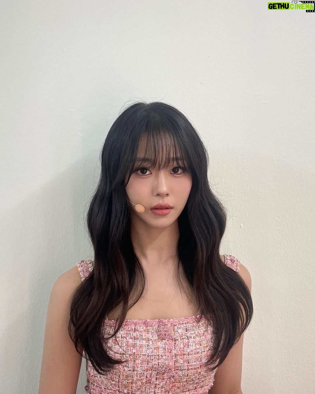 Park Chae-rin - 6.9K Likes - Cảm ơn❤️
