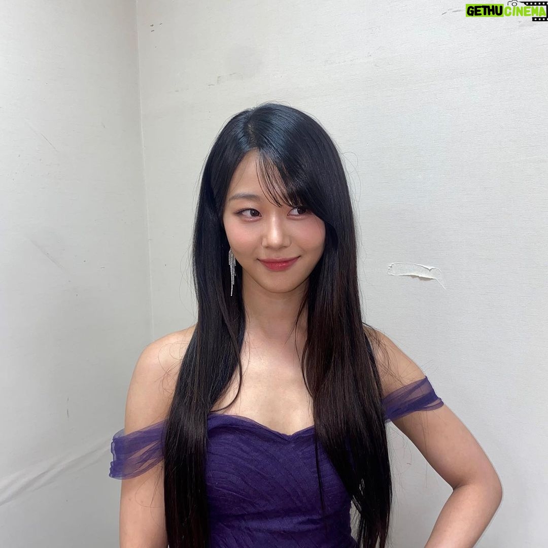 Park Chae-rin - 11.5K Likes - 고마워요 룰렛💜