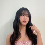 Park Chae-rin Instagram - Cảm ơn❤️