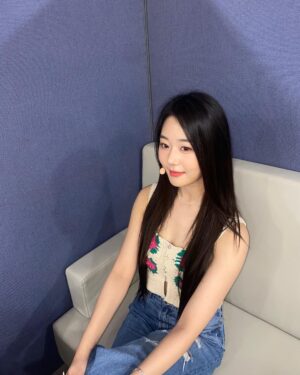 Park Chae-rin Instagram - 📸