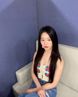 Park Chae-rin Instagram - 📸