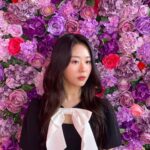 Park Chae-rin Instagram – 💐🌷🌹🎀🖤🤍