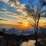 Park Jae-min Instagram – #

It is never too cold.

다사다난 했던 한 해였습니다. 기대했던 계획은 물거품이 되고 기다렸던 희소식은 들리지 않았습니다.

하지만 난세에도 영웅은 존재했고 무방비 상태에서도 우리는 잘 버텨냈습니다. 그 누구도 아닌 국민들이 진정한 영웅이었고, 의료진 여러분들이 진정한 영웅이었고, 빈틈 없이 나라를 지킨 군인들이 진정한 영웅이었습니다.

19에 시작된 악몽이 21이 될 때까지도 끝나지 않았지만, 분명 새해에는 이 긴 악몽에서 깨어날 수 있겠죠.

우리는 이겨왔고 이겨낼 것이며 보다 더 강해질 겁니다. 고생하셨습니다. 내년에도 잘 부탁드리겠습니다.

Has been a crazy year. However we always won and will win this battle as well. Be strong and be brave. Hope 2021 be a blast to every one.

Thank you and happy new year to all.

#happynewyear
#송구영신
#새해복많이받으세요
#내년에는시상식갈수있길
#오늘도15kg짊어지고
#급속행군