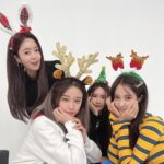 Park Ji-yeon Instagram – Merry Christmas🎄❤️
