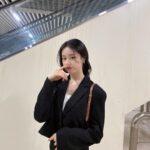 Park Ji-yeon Instagram – 울 @hyominnn 언니 브랜드 런칭 축하해 ❤️👍🏻 @saynomore__official 세노모 대박나라 🥳
