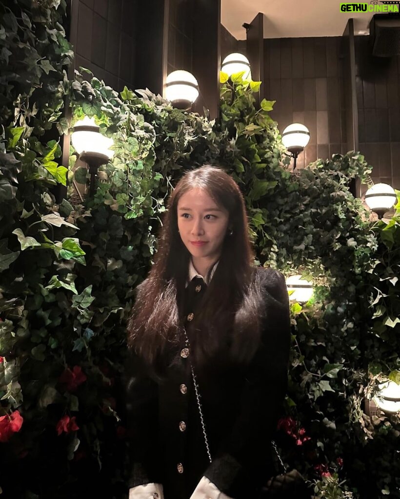 Park Ji-yeon Instagram - Happy New Year❤