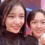 Park Ji-yeon Instagram - 😼🧚‍♀️🐶🐱 이미테이션 첫방송 본방사수 ❤️