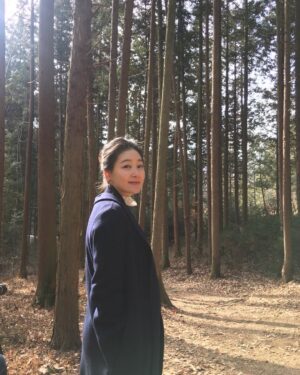 Park Jin-hee Instagram - 언제였더라…?! 시간이 참 빨라. 우리 모두한테 똑같은 속도로 흐르고 있을텐데… 한살씩 먹을수록 왜케 빠르게 느껴지지?! 

#그래서걱정하지말자 #그러니까지금을살자 #그러면서감사하자