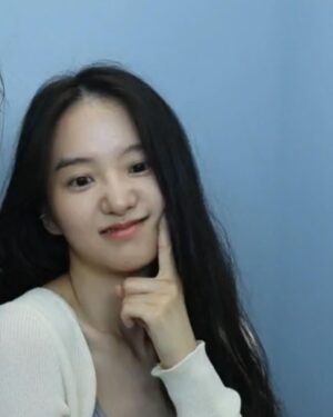 Park Jung-yeon Instagram - 푸르딩딩 여섯컷+🩵