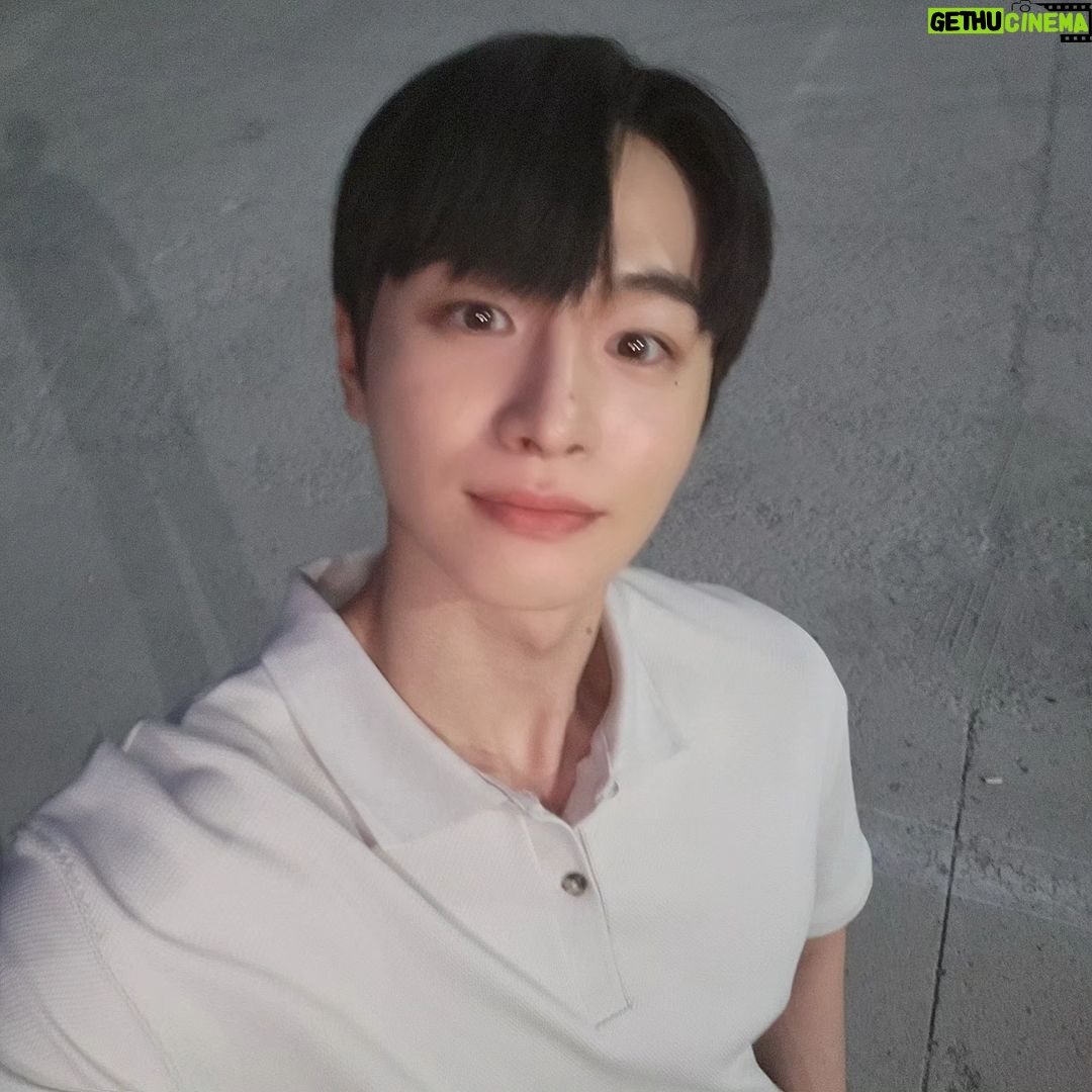 Park Sang-nam - 34.4K Likes - 🙂