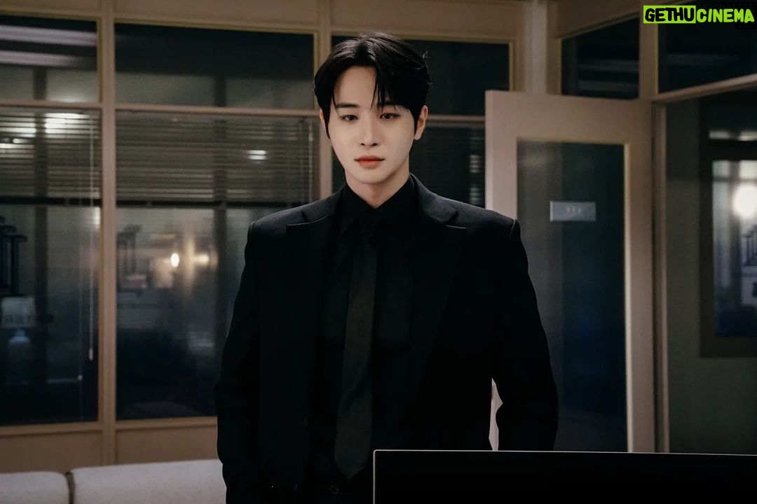 Park Sang-nam - 66.7K Likes - 사감재
