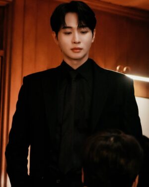 Park Sang-nam Instagram - #성스러운아이돌