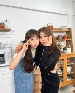 Park Se-mee Instagram - 츄~❤️