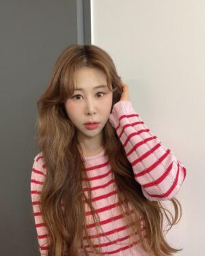 Park Se-mee Instagram - 🫶