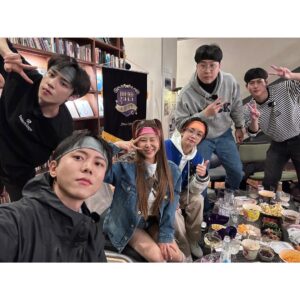 Park Se-mee Instagram - 뉴진스의 #hypeboy 요

#빰빰