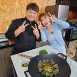 Park Se-mee Instagram – 선배님들께서 만들어주신
갈갈이홀에서 
처음 개그를 시작했고 지금은
선배님께서 만들어주신
음식을 직접 먹는날이 왔네요 

박세미 성공했다 👏