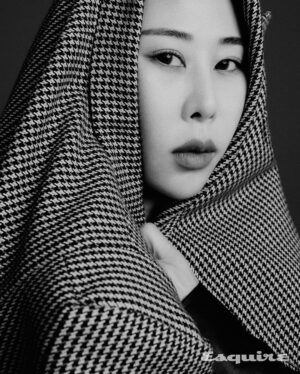 Park Se-mee Instagram - 사랑해요 @esquire.korea 
.
.
.

-
Editor 최아름 Photographer 이수환 Stylist 이종현 Hair 배경화 Makeup 안세영 Assistant 신동윤