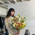Park Shin-hye Instagram – 노랑노랑노랑❣️오예 꽃이다아❣️❣️
#모조에스핀
#mojoshine