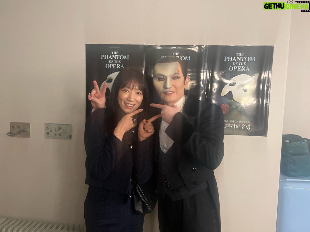 Park Shin-hye Instagram - 한태술!! 아.. 아니 팬텀!!! 너무 멋있잖아요..🫣감동감동😭😭 #오페라의유령 #thephantomoftheopera