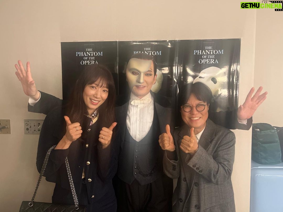 Park Shin-hye Instagram - 한태술!! 아.. 아니 팬텀!!! 너무 멋있잖아요..🫣감동감동😭😭 #오페라의유령 #thephantomoftheopera